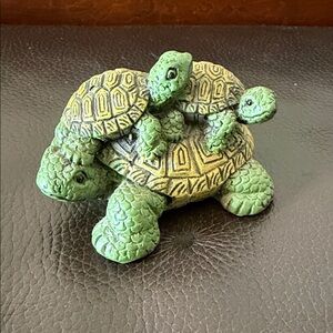 Collectible Miniature 3 Green Turtle Figurine of Mom & Baby Turtles on Her Back